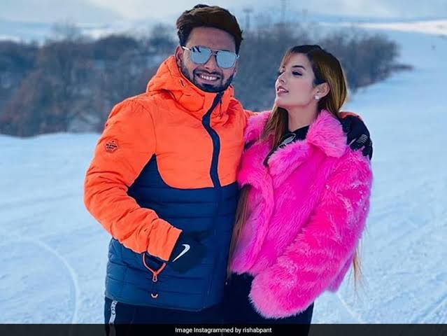 Rishabh Pant Wiki, Age, Biography, Girlfriend, Height, Family, And More ...