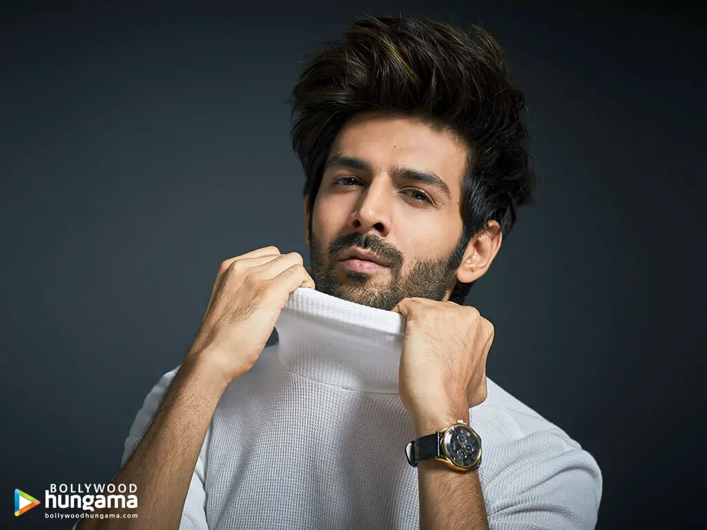 Kartik Aaryan Wiki, Age, Girlfriend, Family, Net worth and Biography