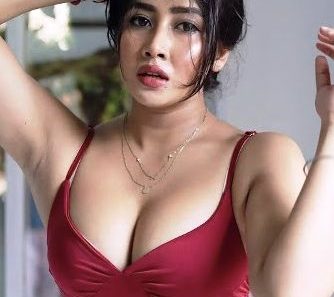 Sofia's in red dress