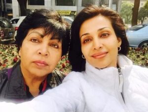 Flora Saini (Asha Saini) Wiki, Biography, Age, Height, Family & Networth