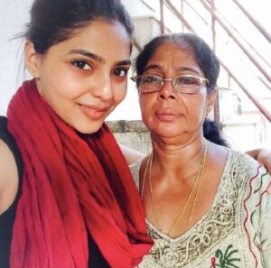 Aishwarya with Mother