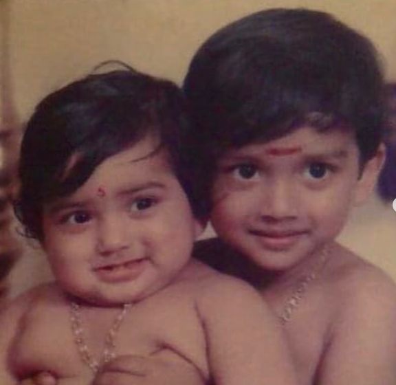 Malavika Jayaram childhood photo