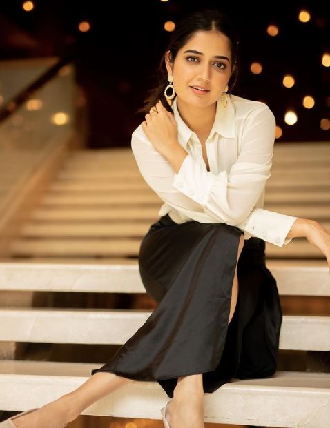 Ashika Ranganath biographies